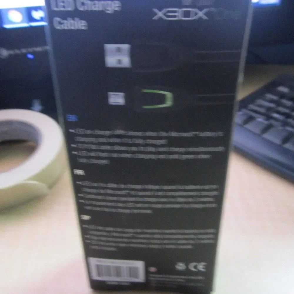 10ft NEW DREAMGEAR DGXB1-6602 XBOX ONE LED CHARGING CABLE JG 01